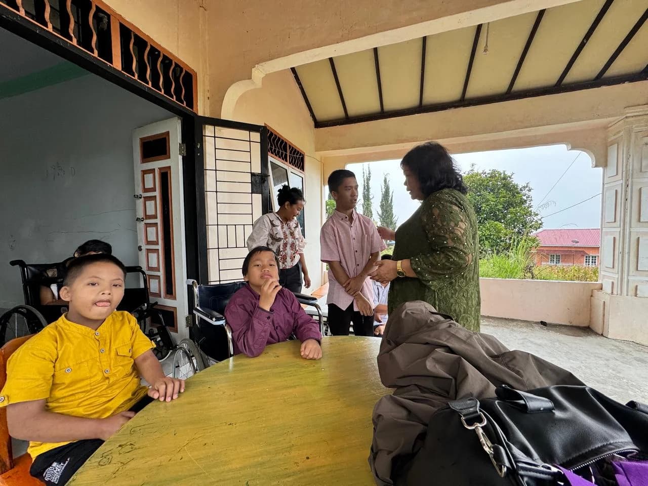 Mereka adalah bagian dari kita